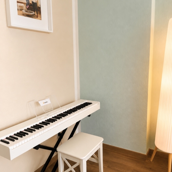 Klavier-Ecke in der Logopädie-Praxis Bona Lingua, Hannover Südstadt