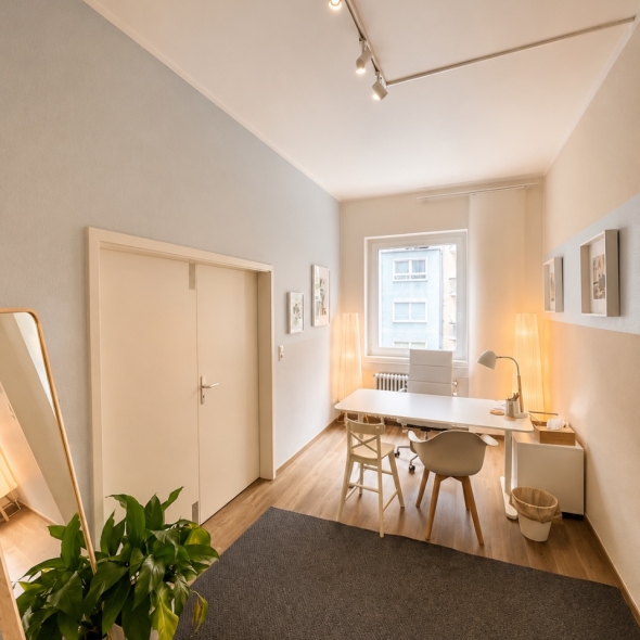 Gemütlicher Therapieraum der Logopädie Bona Lingua in Hannover Südstadt
